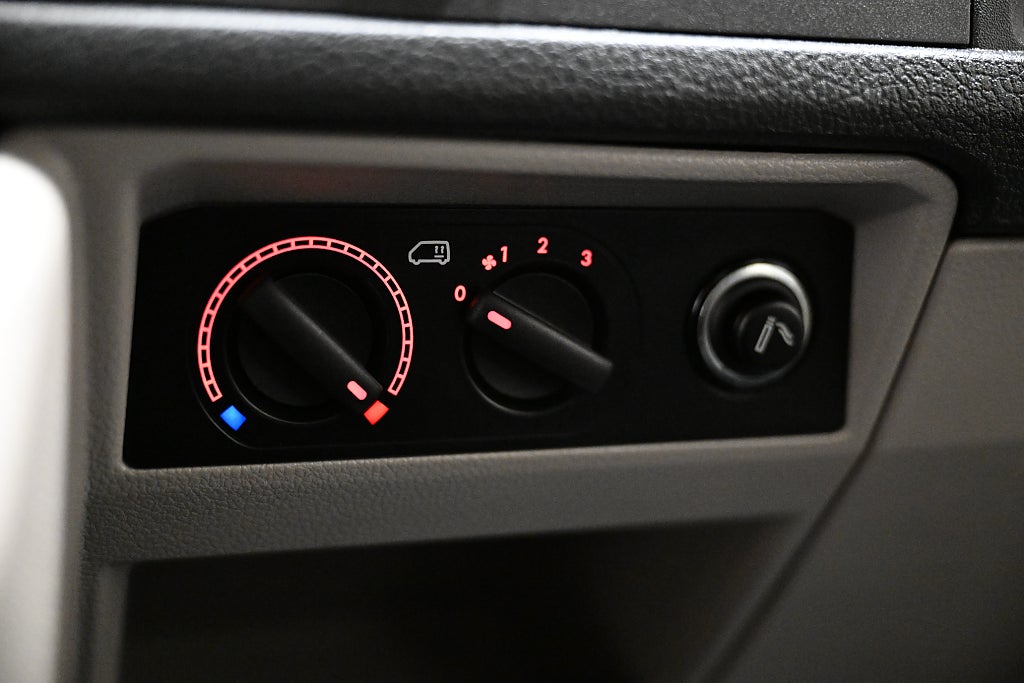 ca4d5ab1 748b 105f e6ab 0000006918f1.jpg