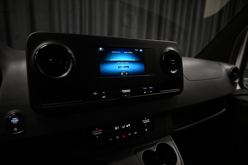 cb253527 d888 a615 414c 00005979f052.jpg