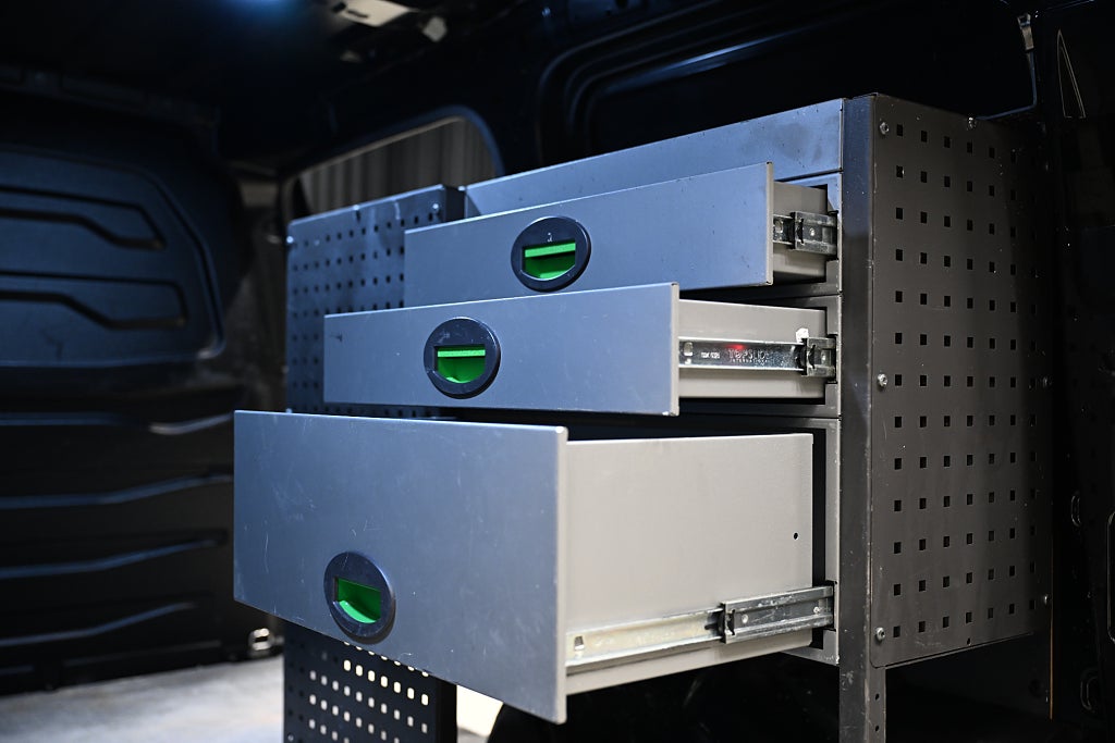 cb8ed070 2fc5 e6b8 0609 00003d3238f7.jpg