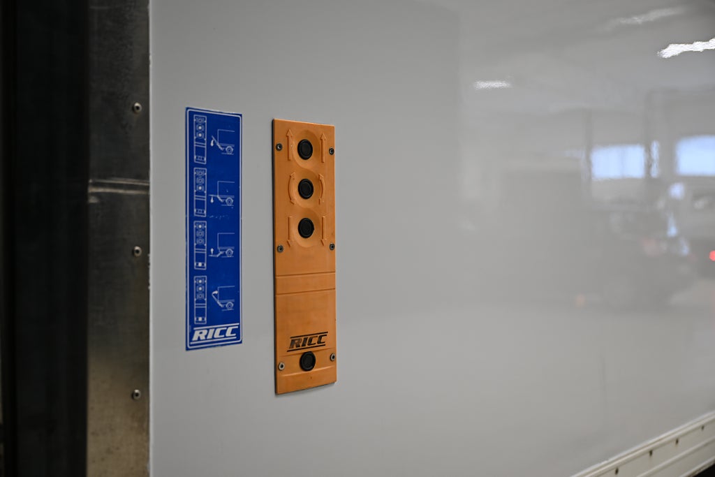 cc887c10 3944 8508 c456 000070011e40.jpg