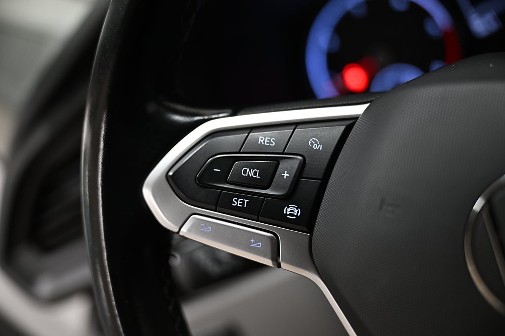 d214297d 64c8 fa0f f719 0000a9f3f6d9.jpg