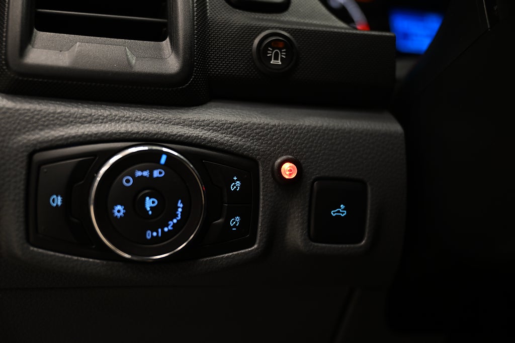 d29240ac 73bd 0eb0 4d2c 00005e352fa9.jpg