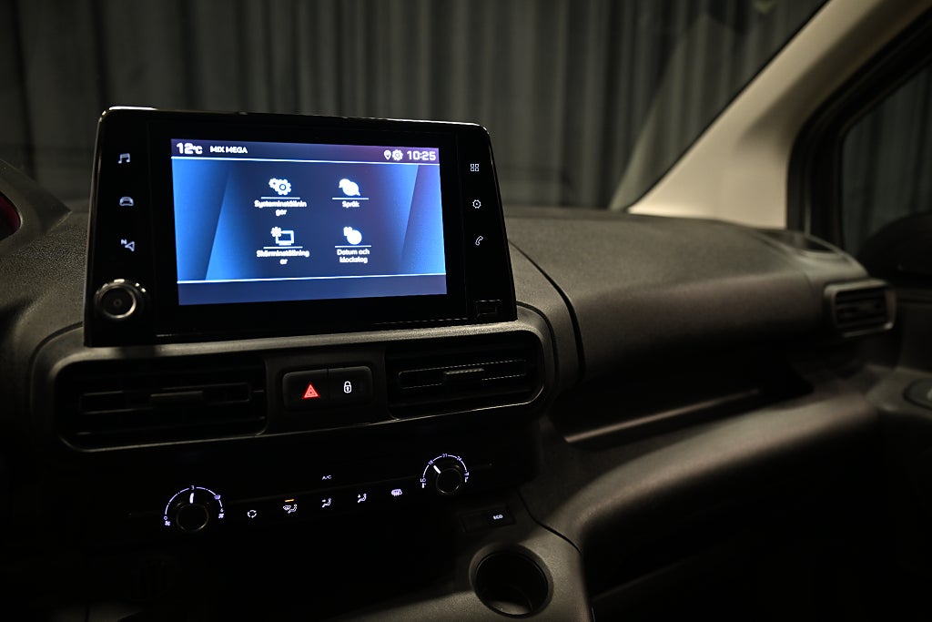 d2b7b770 c4c3 5f2a 640d 00001fe65c25.jpg