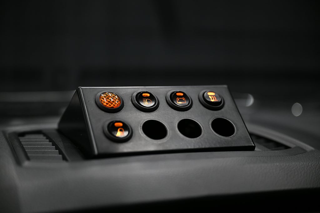 d5898e7e b3ad 9c35 004e 00008cbc0761.jpg