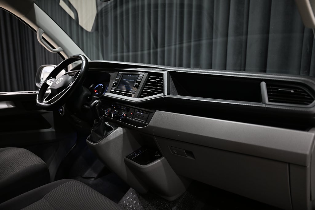 d907d682 73d6 98c2 3436 00006ca6fa5f.jpg