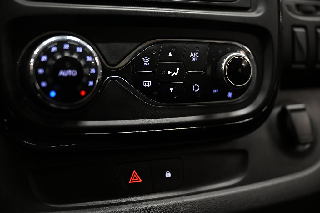 dafc9fdd 0291 3e69 d4e7 0000fb3f3593.jpg