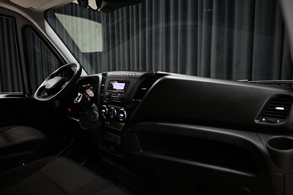 db4146d2 cde0 e367 b6a2 0000984ef4b4.jpg