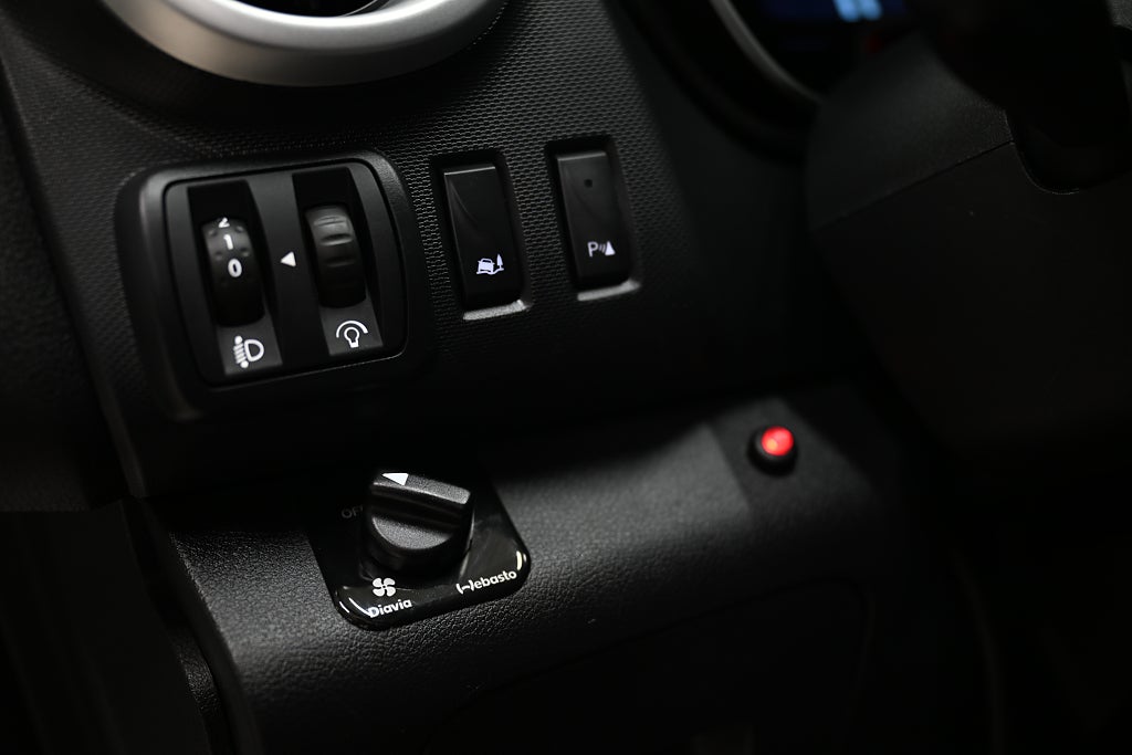 dd528e31 7a64 d983 d74f 0000c9427875.jpg