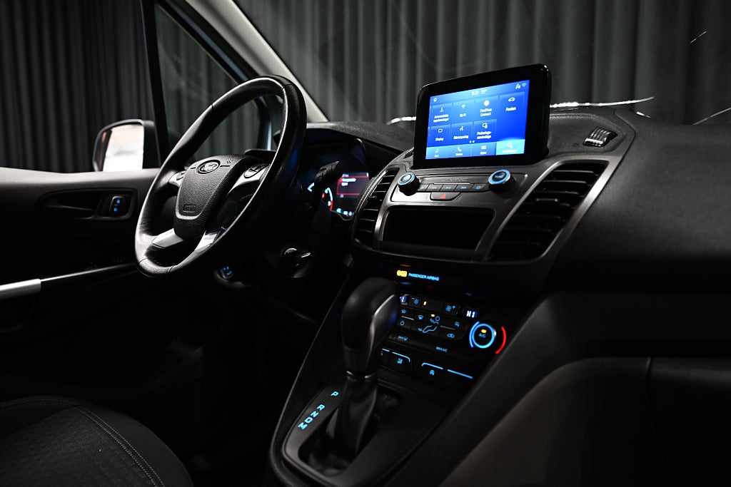 e19fd17d 0871 410b dbc7 0000762834ab.jpg