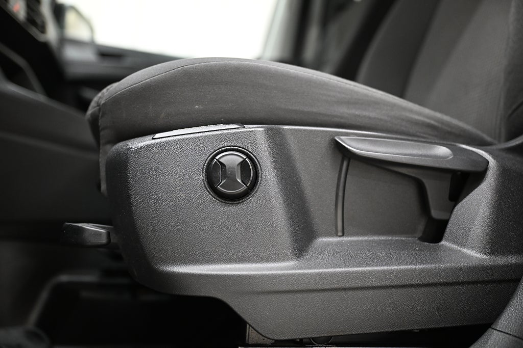 e1d64ac4 e4e7 fe3b cea2 0000720347ae.jpg