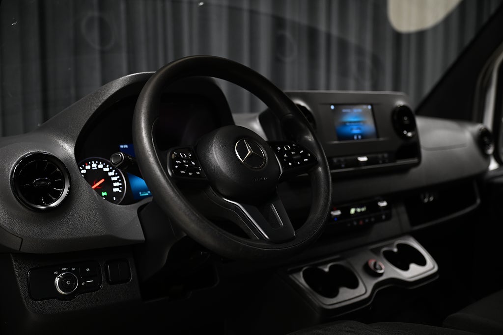 e24dc09c 5db2 75db 2eb5 00008d81a289.jpg