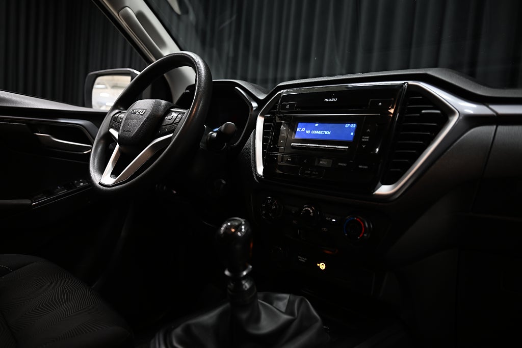 e301fff9 6359 0f81 9dfb 000033af1893.jpg