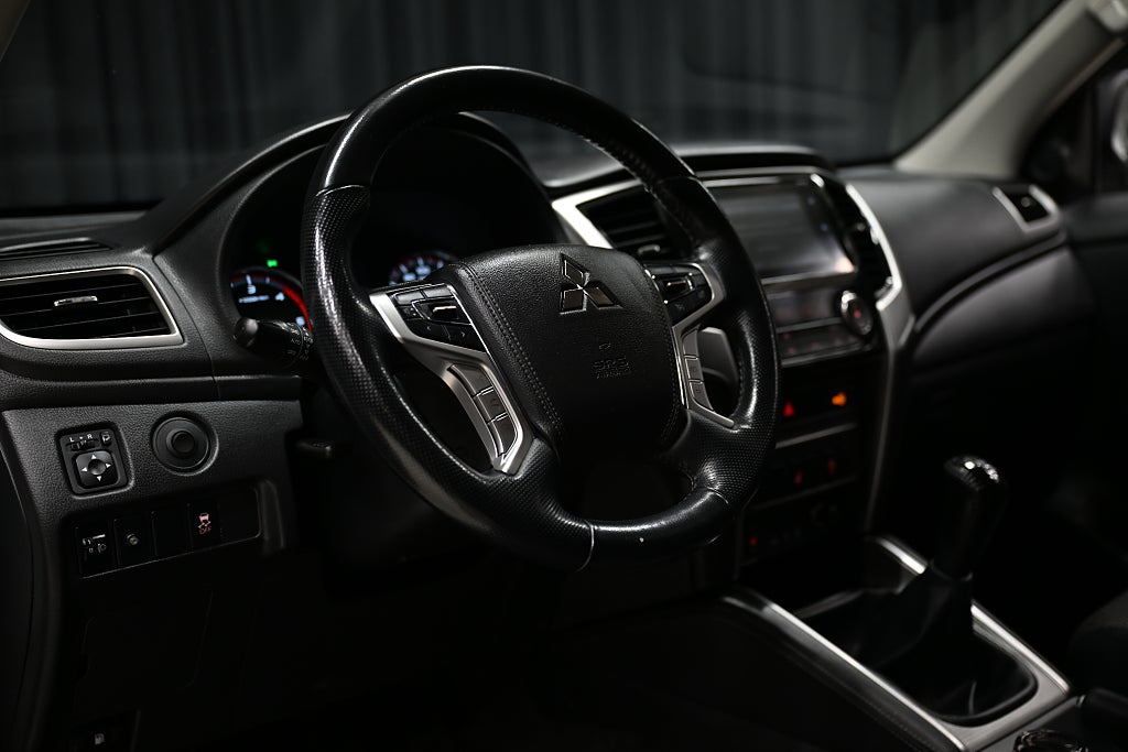 e322d328 23e4 3005 47b7 0000abb0e817.jpg