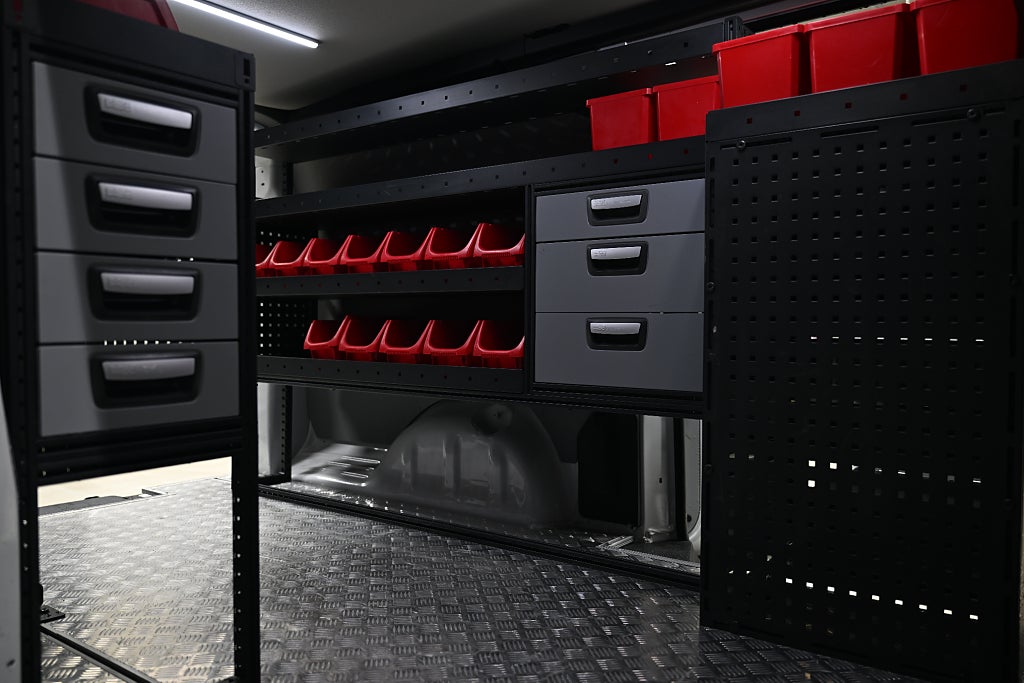 e499bed8 c954 2bd6 5b4c 0000e8b49fc3.jpg