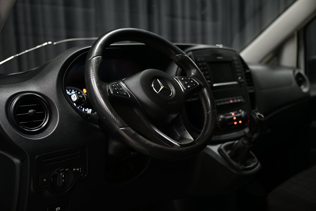 e56f3f32 5172 4a0e 7c79 000094a7980d.jpg