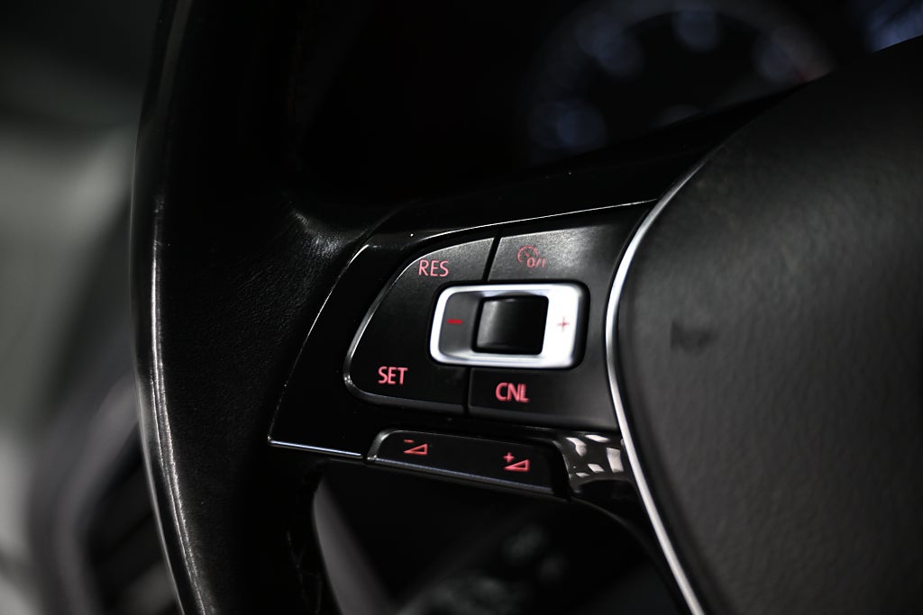 e61a7c54 aab7 db30 8f7e 0000970fac7f.jpg