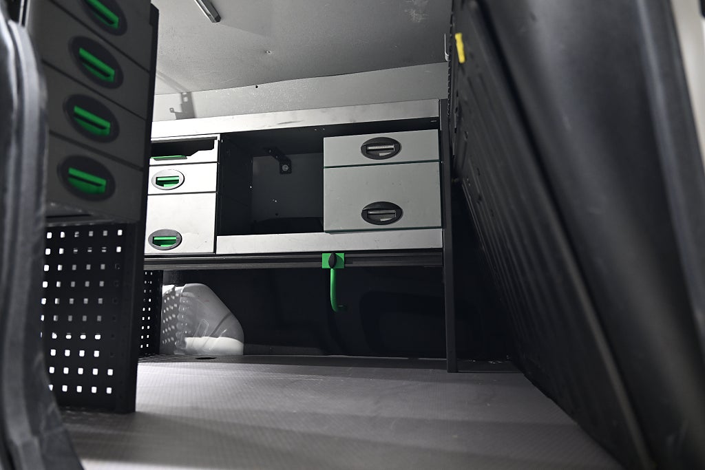 e77bed0d e0de 77f9 459f 000037712e47.jpg