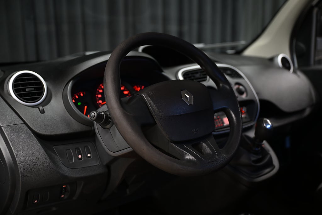 e94b32e9 bac0 358a f828 0000c5a426d2.jpg