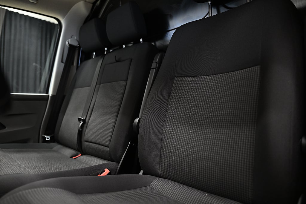 ea386ab6 b228 af6a c468 000023afe60c.jpg