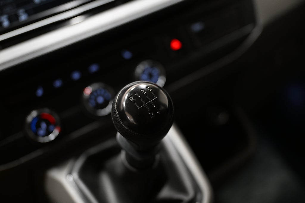 ea442e90 e440 43c5 7c71 0000ca537a37.jpg