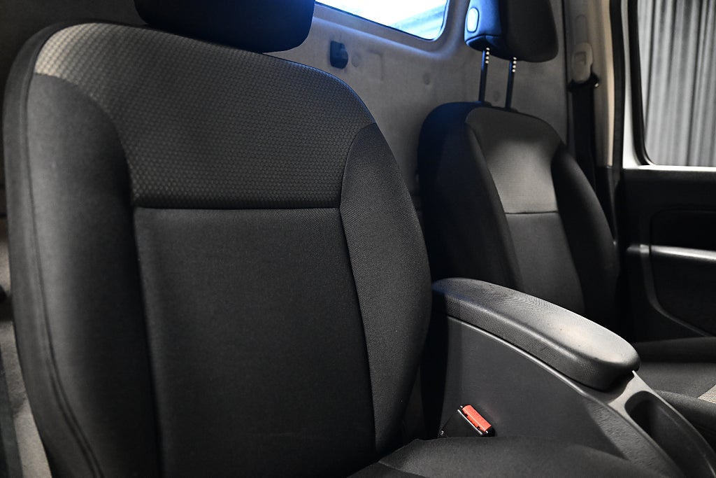 eab107d5 f1db b2fb b6b4 0000f04169d6.jpg