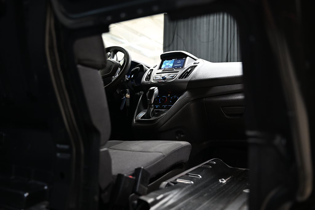 ead3c450 0d27 3c96 588e 0000c5f8ac3f.jpg