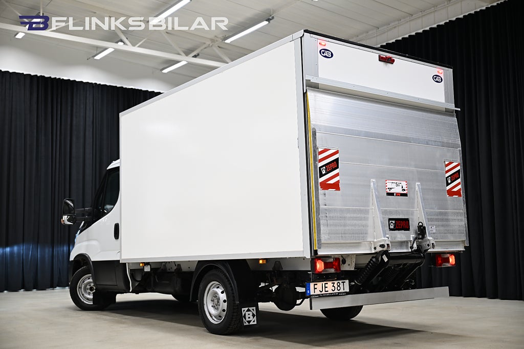 eb92476e fd6b 71a7 404d 000014592837.jpg