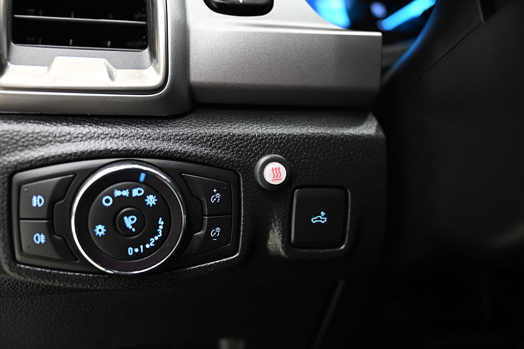 ed8f9720 a745 f750 4988 0000edae0203.jpg