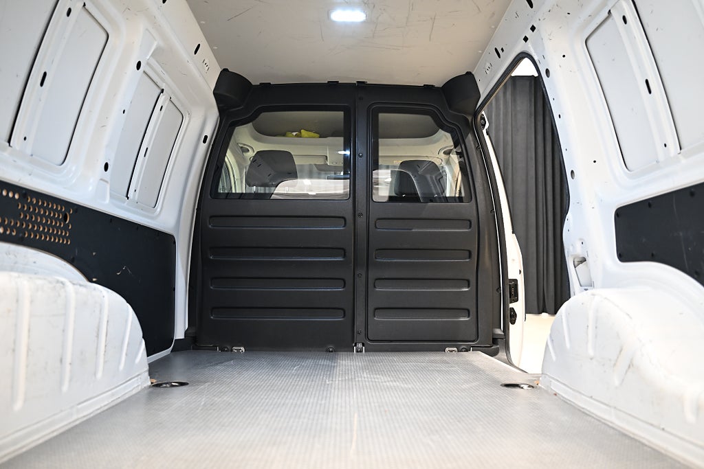 edb3beac 7585 f5e1 1924 000028d51af0.jpg