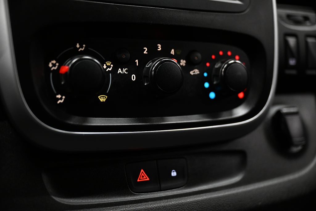 ee1c825e a37f 6f4f 0202 0000982703d9.jpg