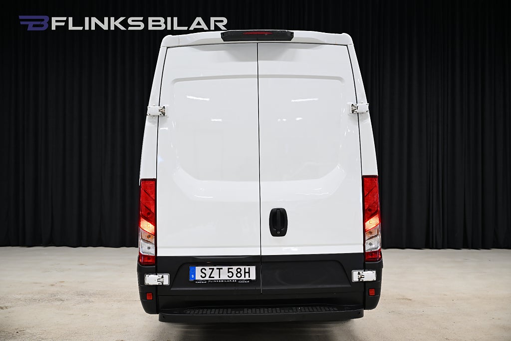 ee5fbc24 389d 3695 496d 00000d570dca.jpg