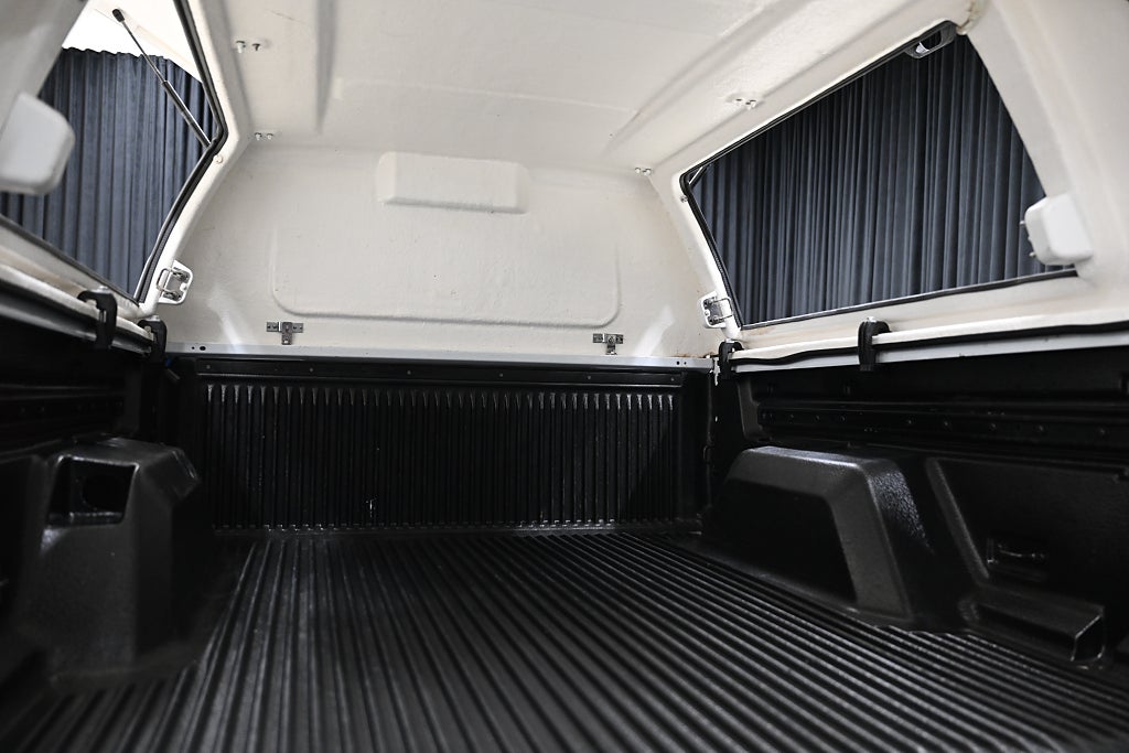 ef7389ed 2cf8 872a d060 00002a688dbf.jpg