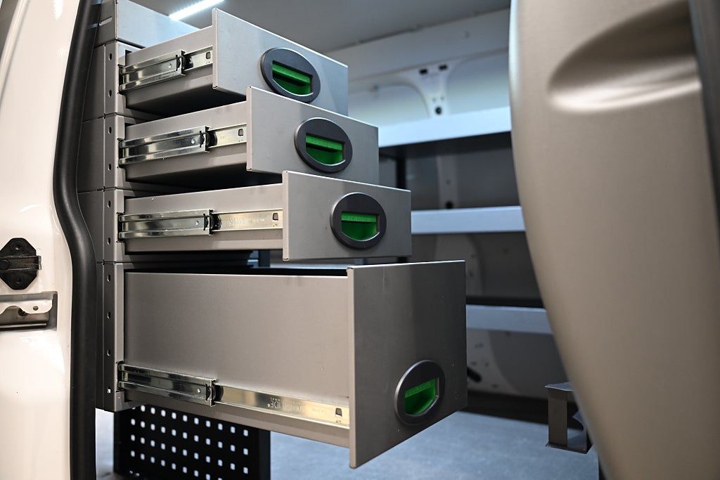 efbf6a8a d9a8 eb76 a145 0000ded0dd78.jpg