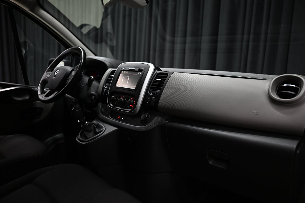 f1ef6dfa 54af 4a23 6d71 0000a6649e27.jpg