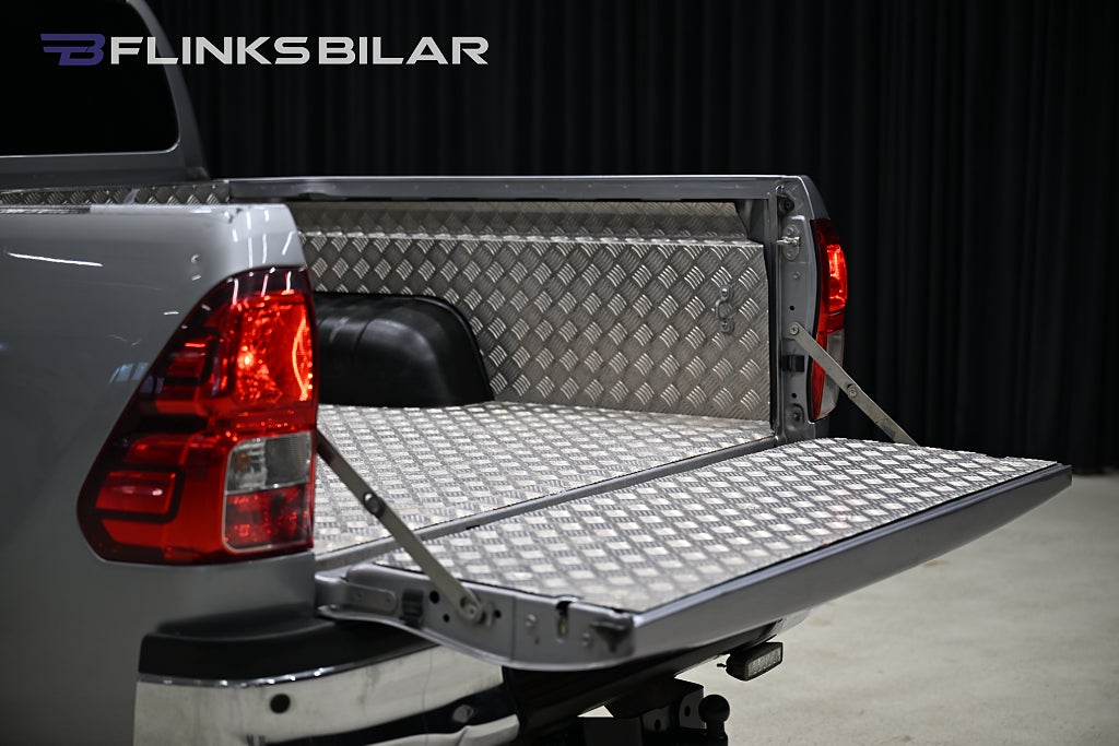 f5b6f23e 5b50 4a92 7520 00009144c162.jpg