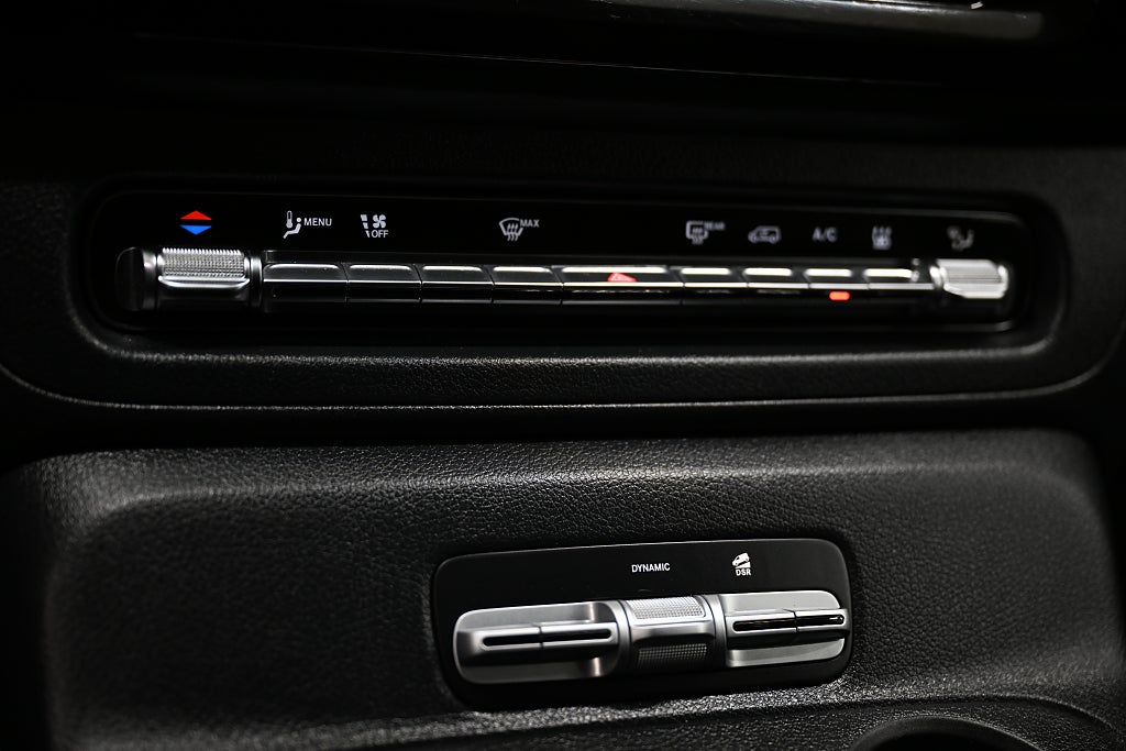 f5d56e82 6856 0bfd 5dda 00002027d155.jpg