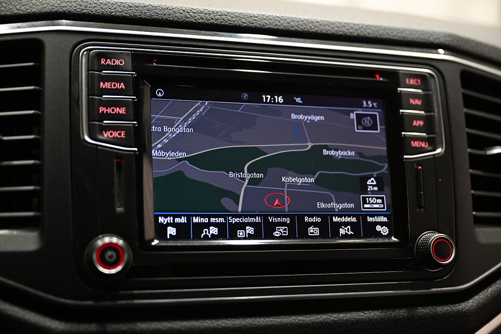 f77435cc cfc6 507b 2b92 000095a16a91.jpg