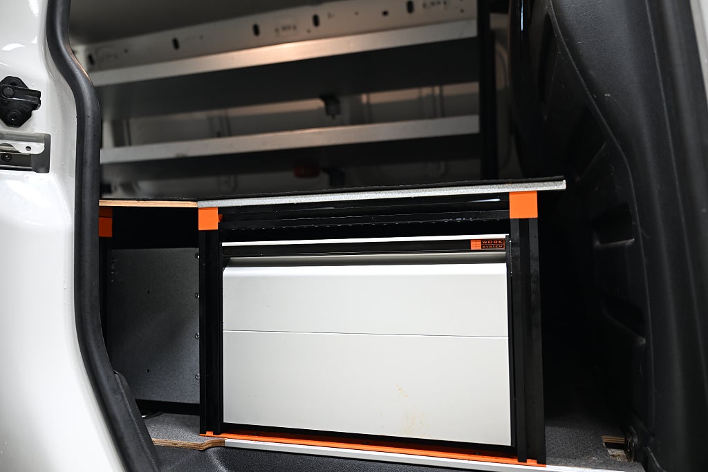 f853b65e 4b86 3301 e6e0 00008826386d.jpg