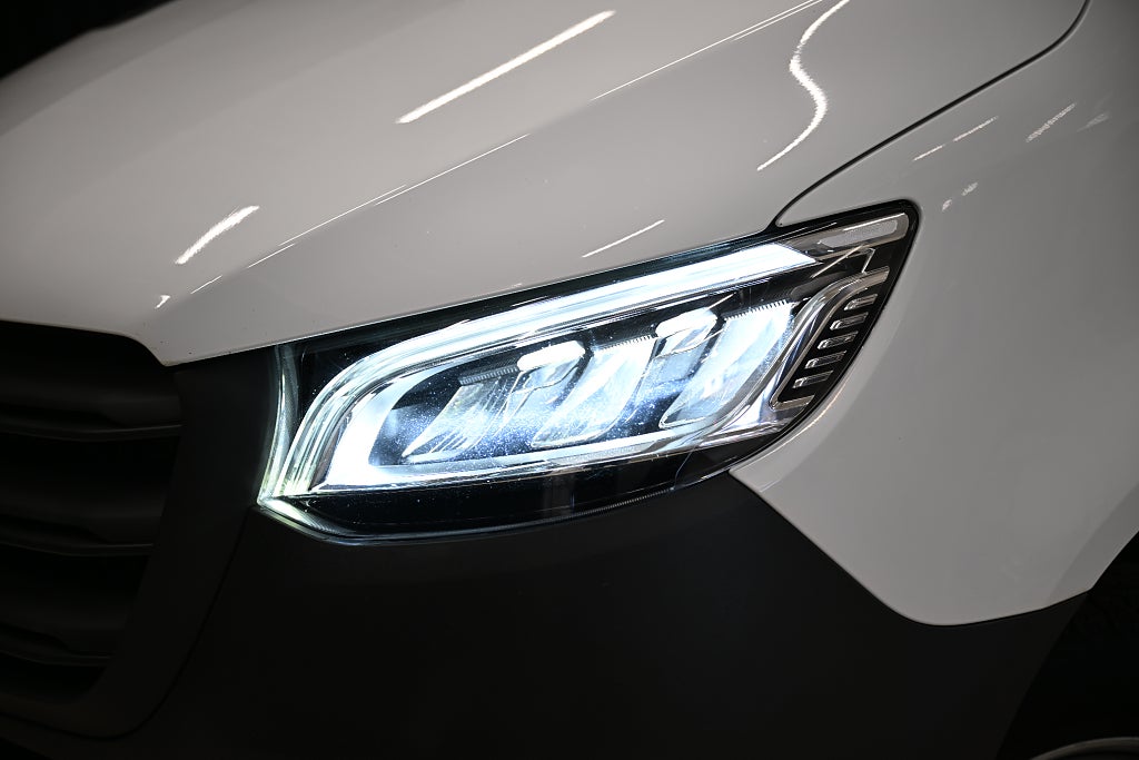 f8835134 16d6 19aa 7465 00001d5d51a2.jpg