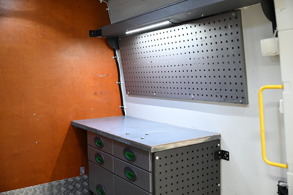 f904bc6a cd77 62e0 acb3 00001ad0ddba.jpg