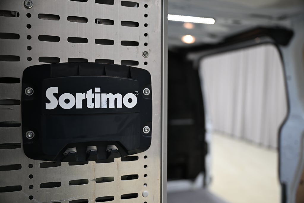 f94827b7 f8ab 5f8d ab68 0000f8a55e6d.jpg