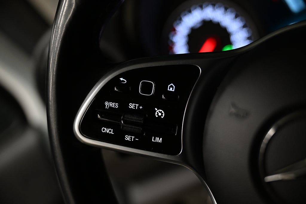 f97cbd5e 519a 264b 4928 000059436046.jpg