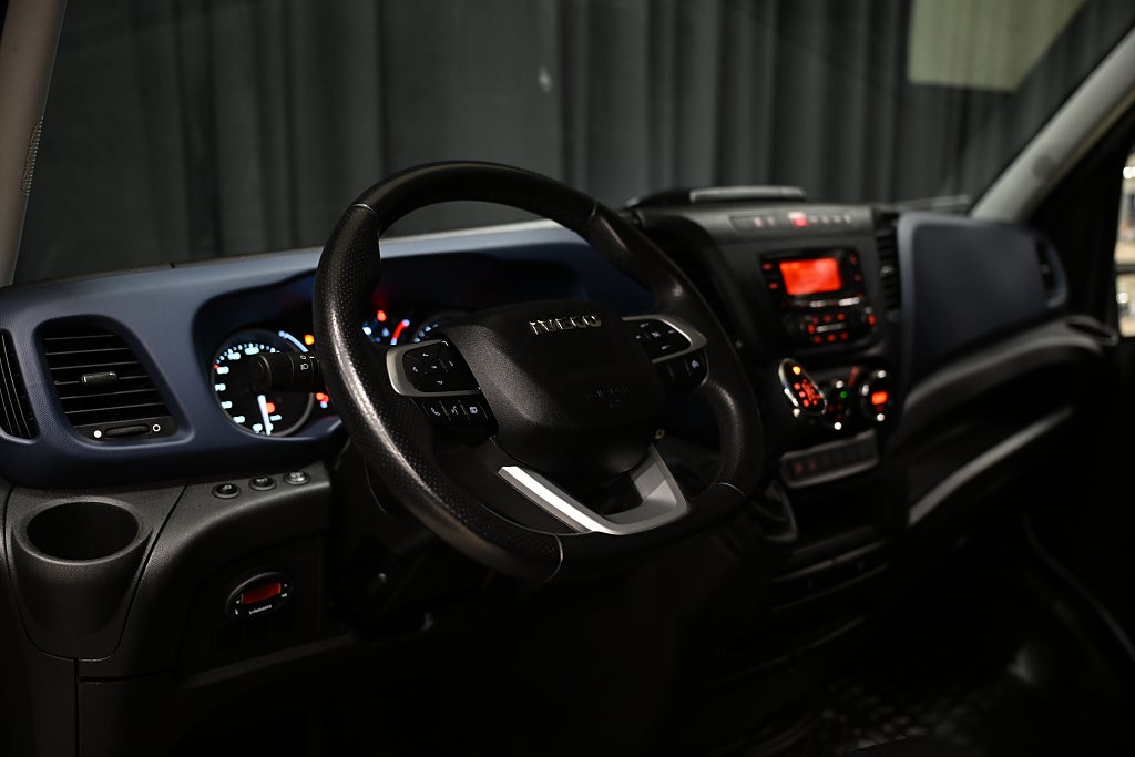 f9bd7f98 7383 2993 4c7b 00002e9fb4af.jpg