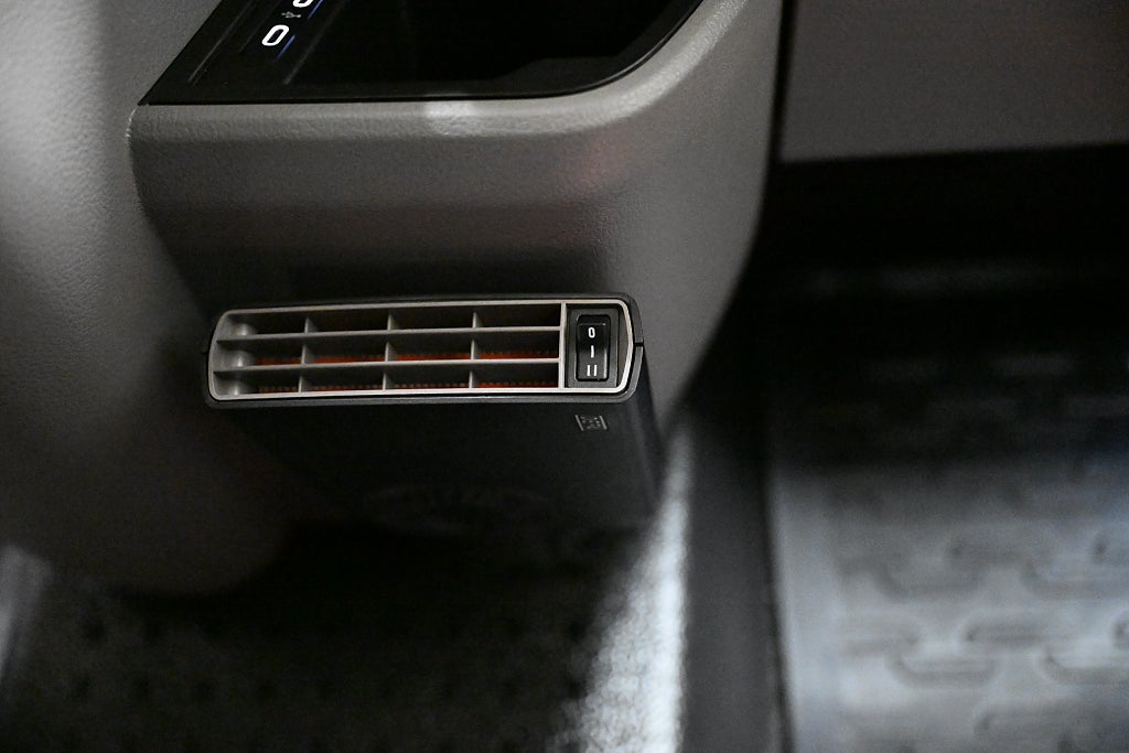 f9e215f3 5147 c44c 938f 00001d20a707.jpg