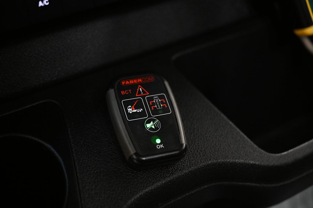 ff662245 ec86 f59b 07cf 0000c4899f23.jpg