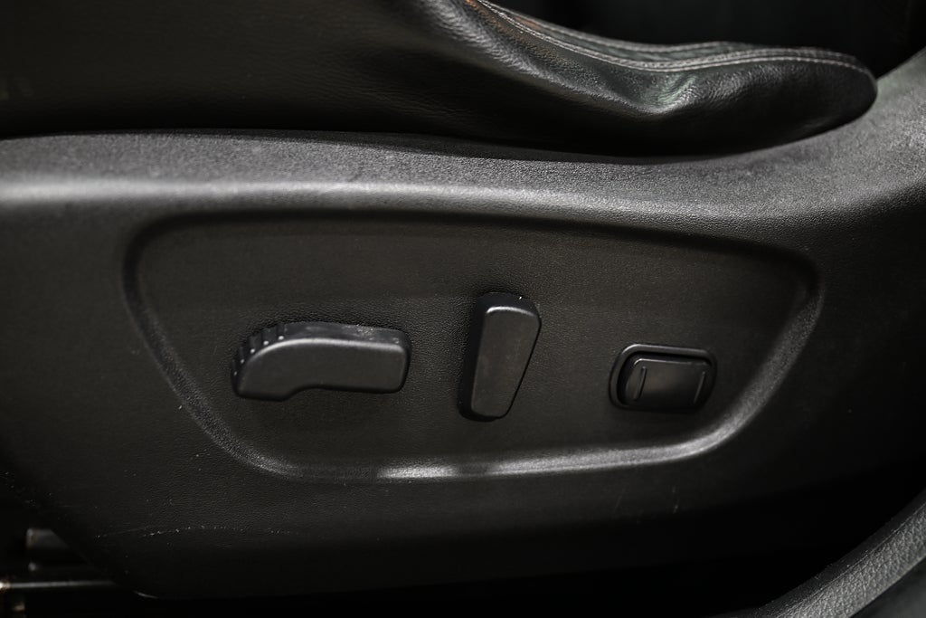 ffc60567 68cb 5116 11b4 0000c5c97bdb.jpg